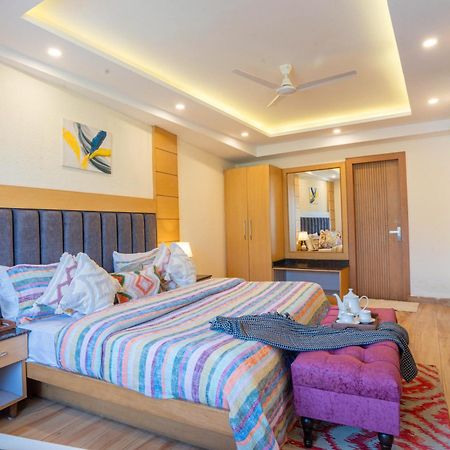 מוסורי Perfectstayz Premium At Mall Road מראה חיצוני תמונה